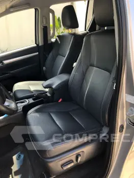 Hilux CD SRV 4x4 2.8 TDI Diesel Aut.