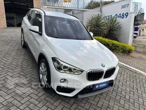 BMW X1 SDRIVE 20i 2.0 TB Acti.Flex Aut. 4 portas
