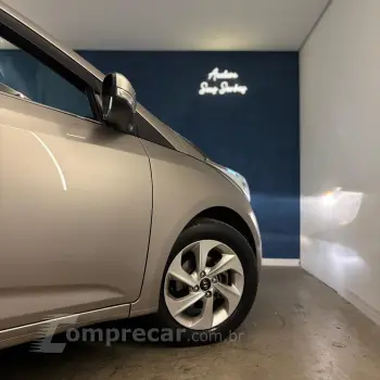 HB20S Premium 1.6 Flex 16V Aut. 4p