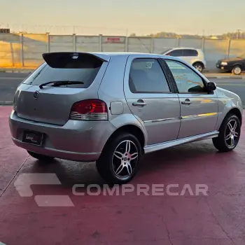 Palio ELX 1.4 Fire/30 Anos F. Flex 8V 4p