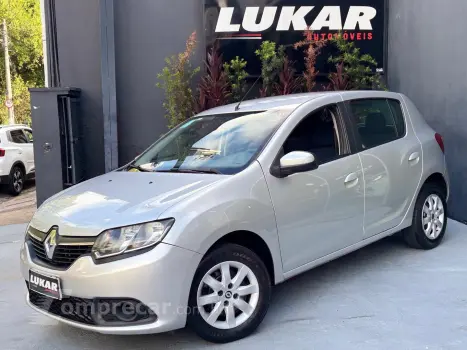 Renault SANDERO 1.6 Expression 8V Hi-torque 4 portas