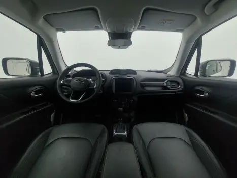 RENEGADE 1.3 T270 TURBO FLEX LONGITUDE AT6