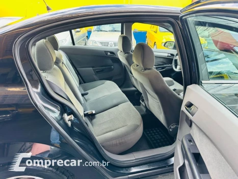 Vectra Sedan 2.0 4P FLEX ELEGANCE AUTOMÁTICO