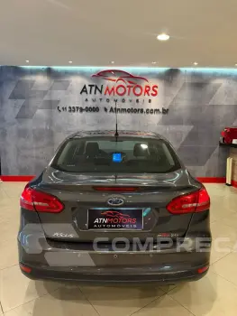 Focus Sedan 2.0 16V 4P SE POWERSHIFT FLEX