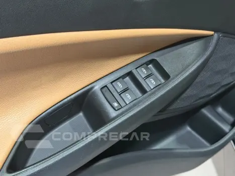 ONIX 1.0 TURBO FLEX LT AUTOMÁTICO