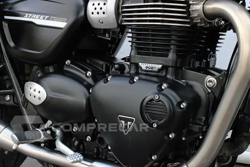 TRIUMPH STREET TWIN