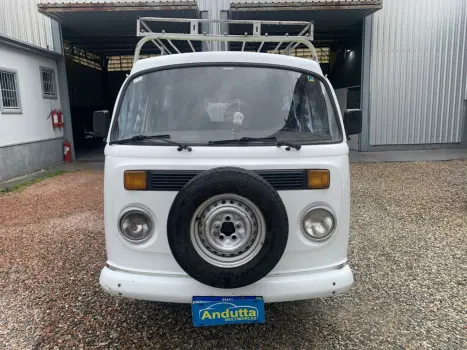 Kombi 1.6 STD 9 LUGARES