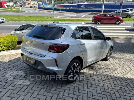 ONIX HATCH PREM. 1.0 12V TB Flex 5p Aut.