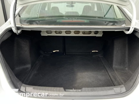 ONIX SEDAN Plus LT 1.0 12V Flex 4p Mec.