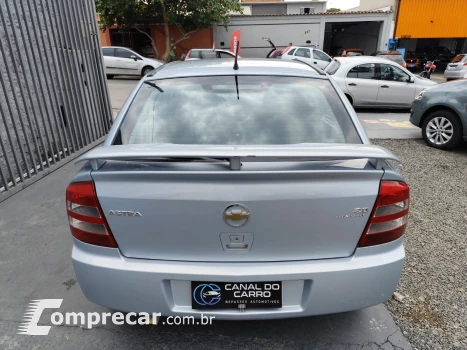 ASTRA 2.0 MPFI Advantage 8V