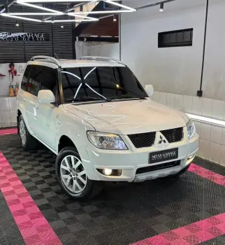 Mitsubishi PAJERO TR4 2.0 4X4 16V 140cv 4 portas