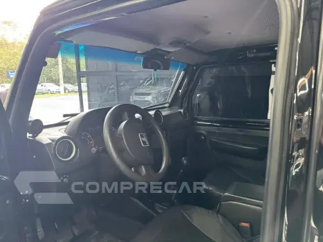 T-4 4x4 3.0 TB Int. Cap. Rígida Diesel