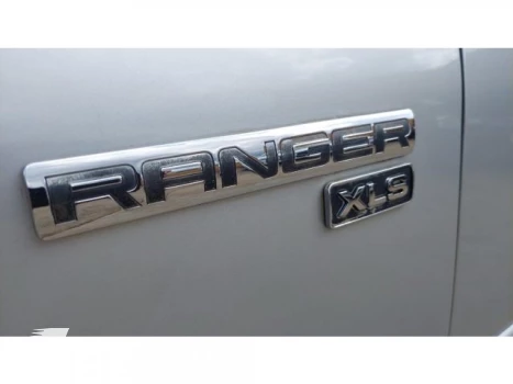 RANGER - 2.3 XLS 4X2 CS 16V 2P MANUAL