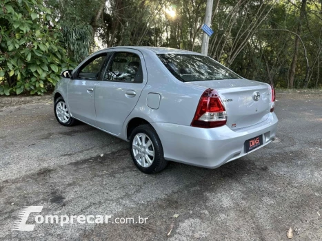 ETIOS 1.5 X Plus Sedan 16V