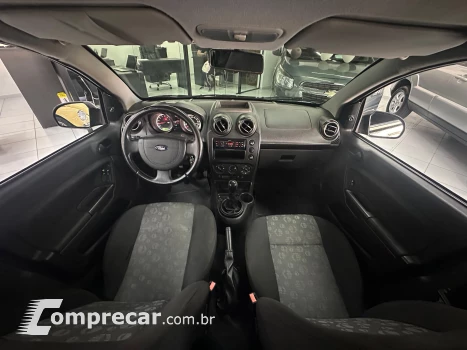 FIESTA 1.0 MPI Class Hatch 8V