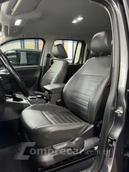 AMAROK Trendline CD 2.0 TDI 4X4 Dies Aut