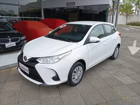 Toyota YARIS 1.5 16V FLEX XL MULTIDRIVE 4 portas