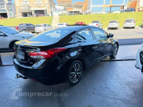 Elantra GLS 1.8 16V Aut.