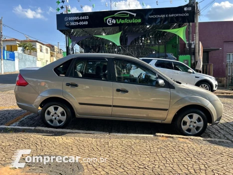 Fiesta Sedan 1.0 8V Flex 4p