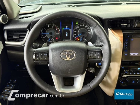 HILUX SW4 2.8 SRX DIAMOND 4X4 7 LUGARES 16V TURBO