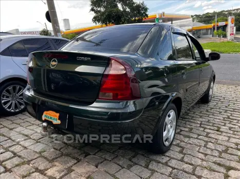 CORSA 1.4 MPFI Premium Sedan 8V