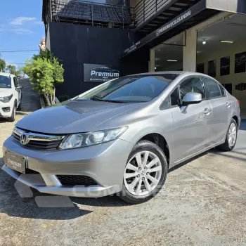 Honda CIVIC 1.8 LXS manual 4 portas