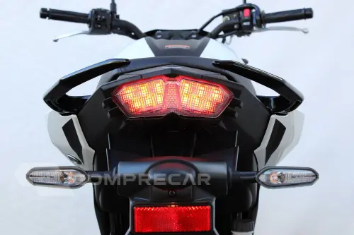 YAMAHA FZ25 FAZER CONNECTED ABS