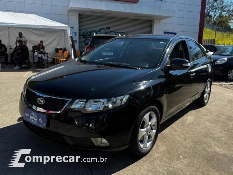 Kia CERATO EX2 1.6L 4 portas