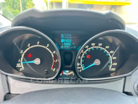 FIESTA 1.6 TITANIUM HATCH 16V FLEX 4P POWERSHIFT