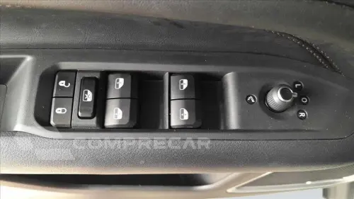 COMMANDER 1.3 T270 TURBO FLEX LIMITED AT6