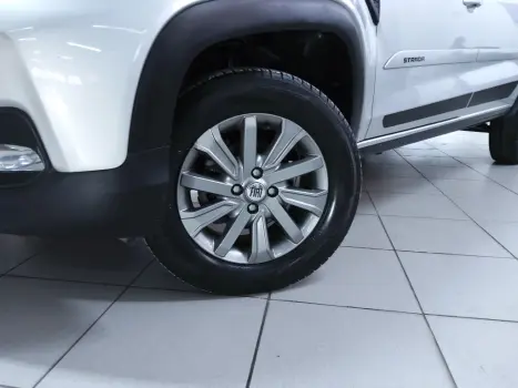 STRADA 1.3 FIREFLY FLEX FREEDOM CS MANUAL