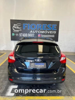 FORD FOCUS 1.6 SE PLUS 16V