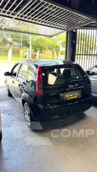 FIESTA 1.6 MPI Class Hatch 8V