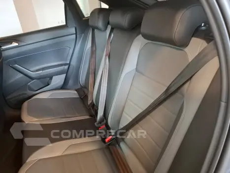 Nivus 1.0 4P FLEX 200 TSI HIGHLINE AUTOMÁTICO