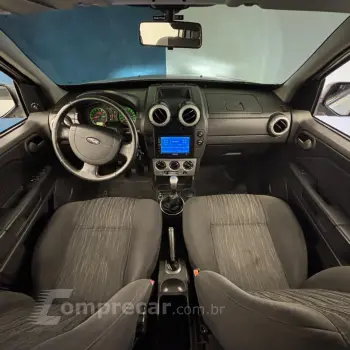 EcoSport XLT 2.0/ 2.0 Flex 16V 5p Mec.