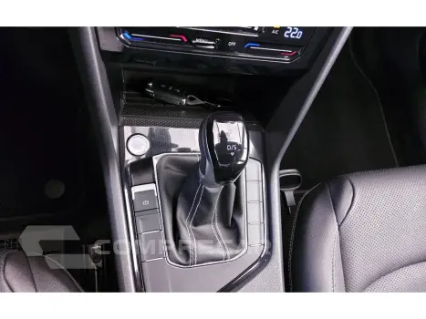 TAOS 1.4  250 TSI TOTAL FLEX HIGHLINE AUTOMÁTICO