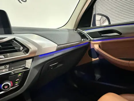 X3 2.0 16V GASOLINA X LINE XDRIVE20I STEPTRONIC