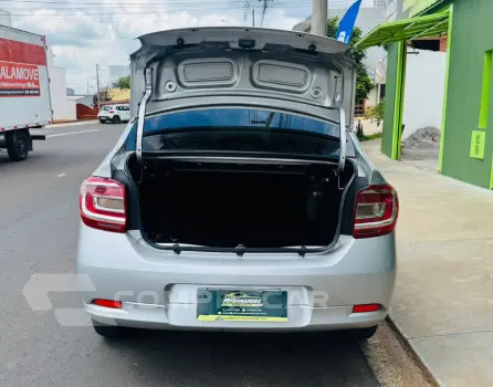 LOGAN 1.6 16V SCE Expression