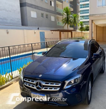 Mercedes-Benz GLA 200 1.6 CGI Advance 7g-dct 4 portas