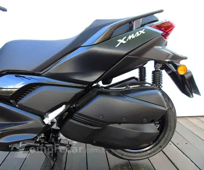 YAMAHA XMAX 250 CONNECTED ABS