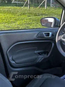 FIESTA 1.6 SE Plus Sedan 16V