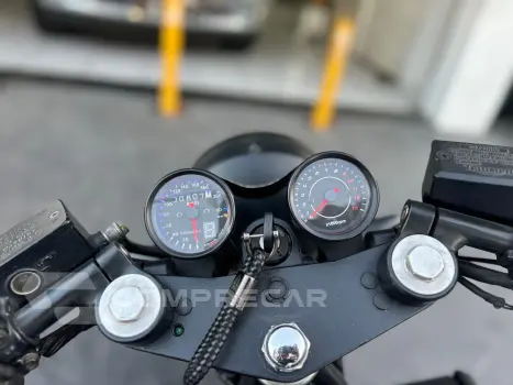 Trophy 1200