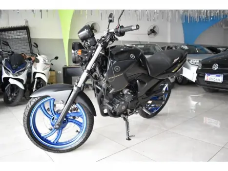 Yamaha YS 250 FAZER - Street