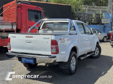 Hilux CD D4-D 4x4 3.0 TDI Dies. Mec.
