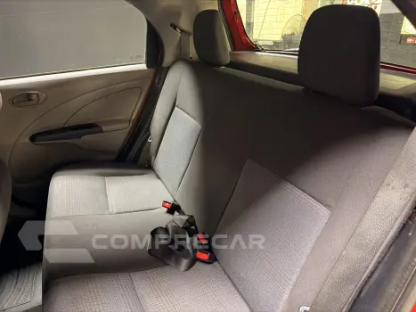 ETIOS 1.3 XS 16V FLEX 4P MANUAL