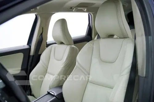 XC 60 2.0 T5  5p