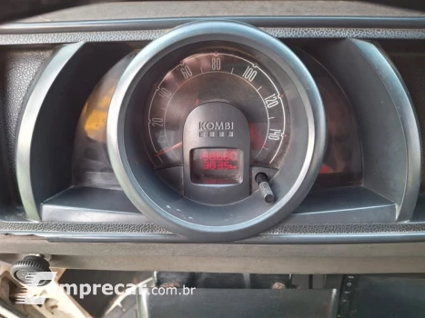 KOMBI 1.6 MI STD Escolar 8V
