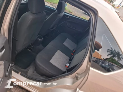 Fiesta 1.6 Mpi Sedan 8V Flex 4P Manual