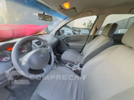 Megane Sedan 1.6 16V 4P FLEX EXPRESION