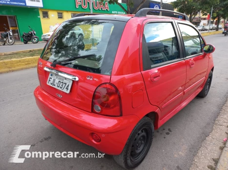 QQ 1.1 MPFI 16V